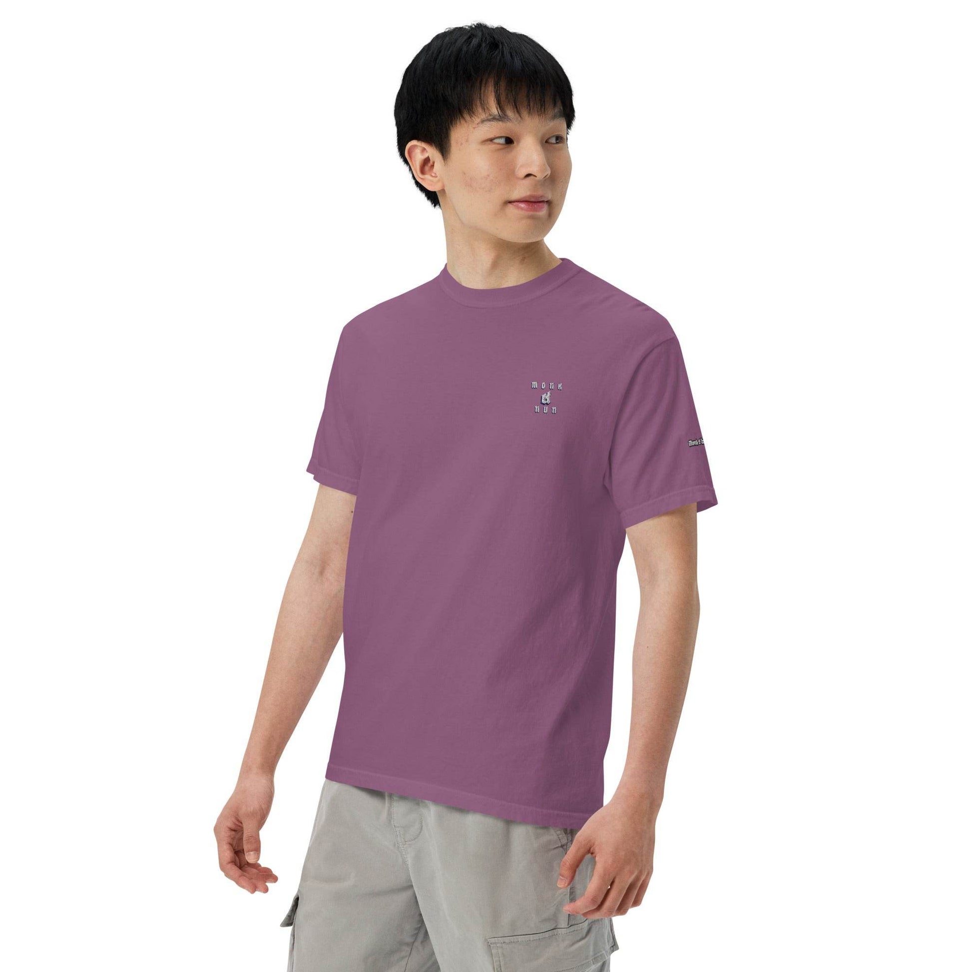 Unisex garment-dyed heavyweight 100% cotton t-shirt Always think positive - Monk&Nun UnisexClothing