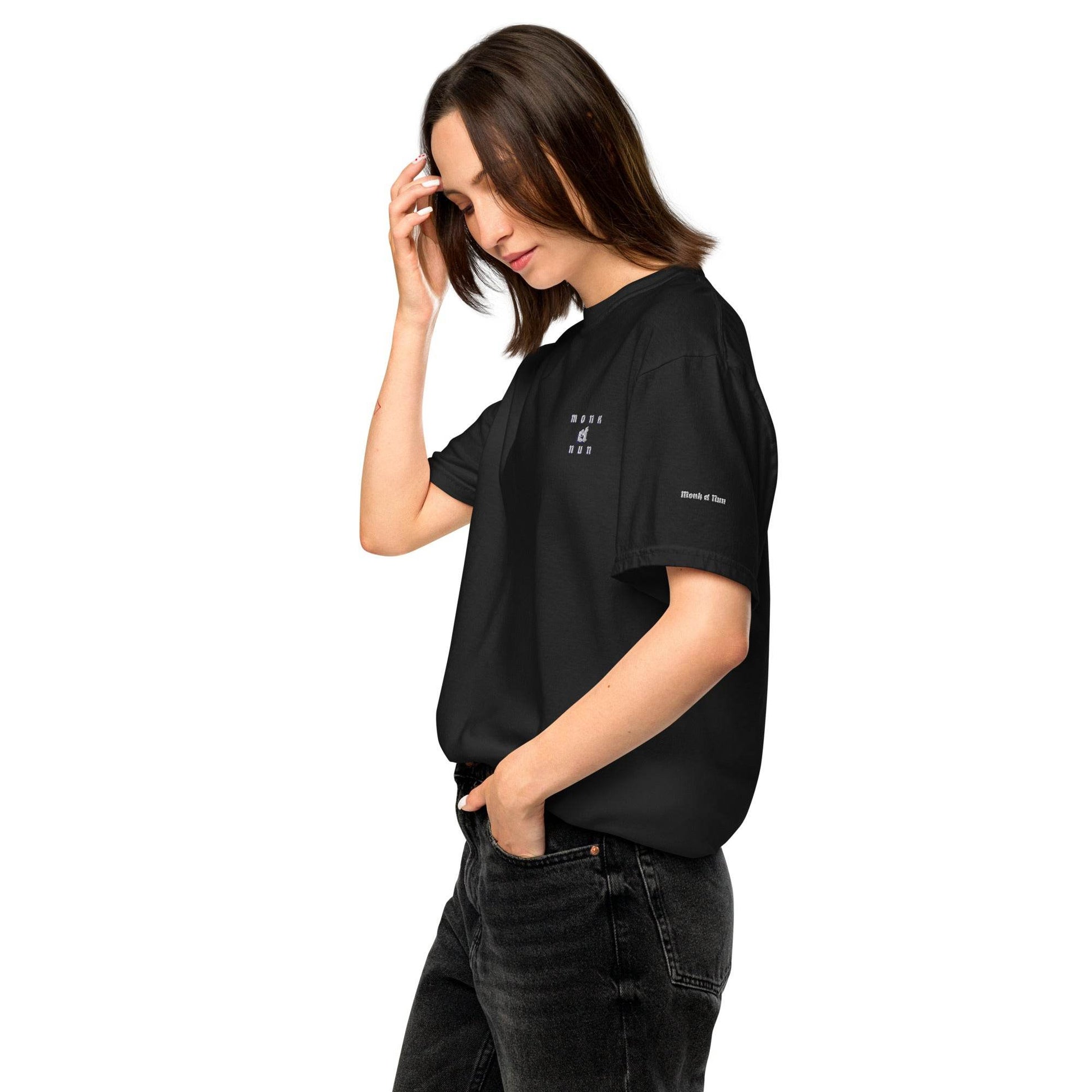 Unisex garment-dyed heavyweight 100% cotton t-shirt Always think positive - Monk&Nun UnisexClothing