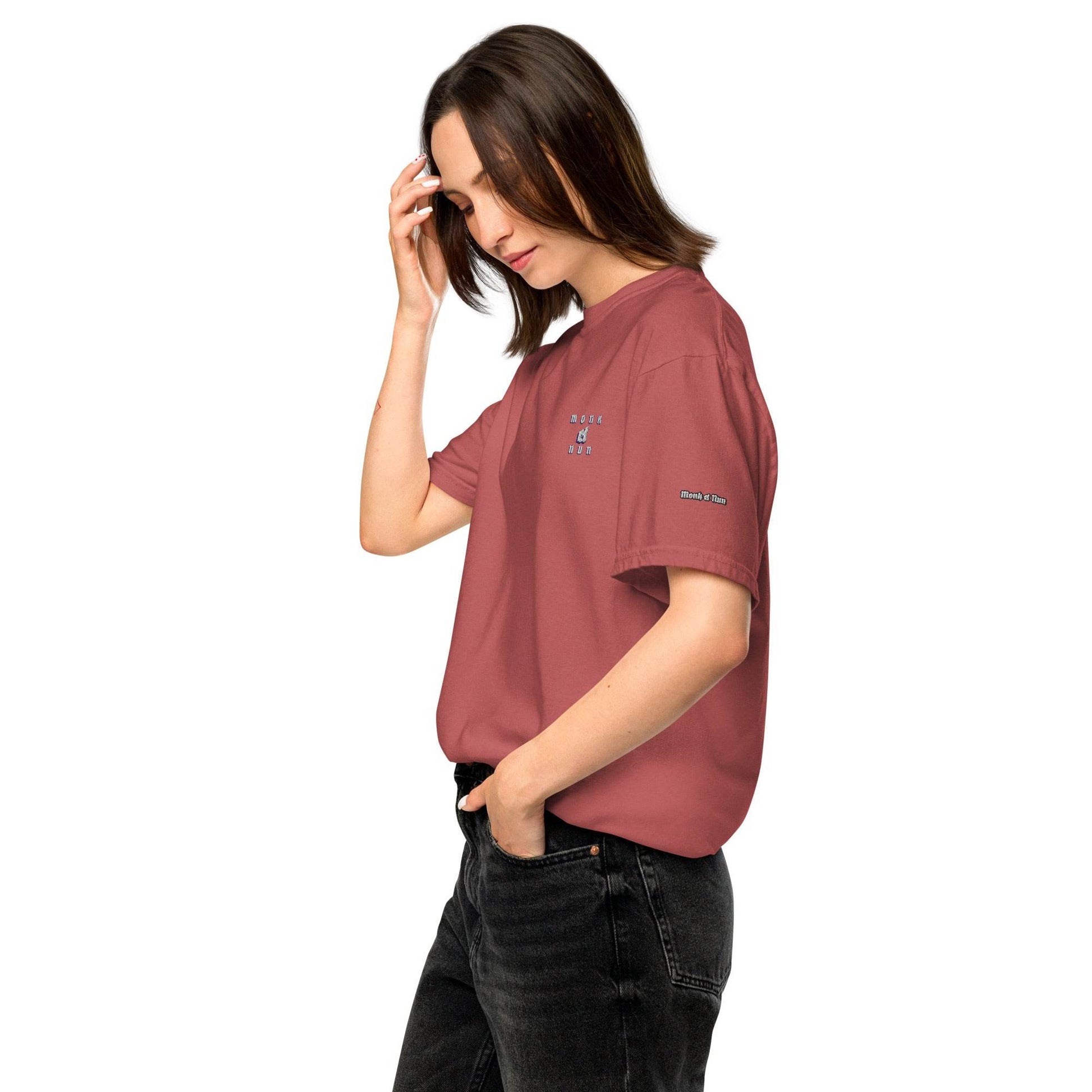 Unisex garment-dyed heavyweight 100% cotton t-shirt Always think positive - Monk&Nun UnisexClothing