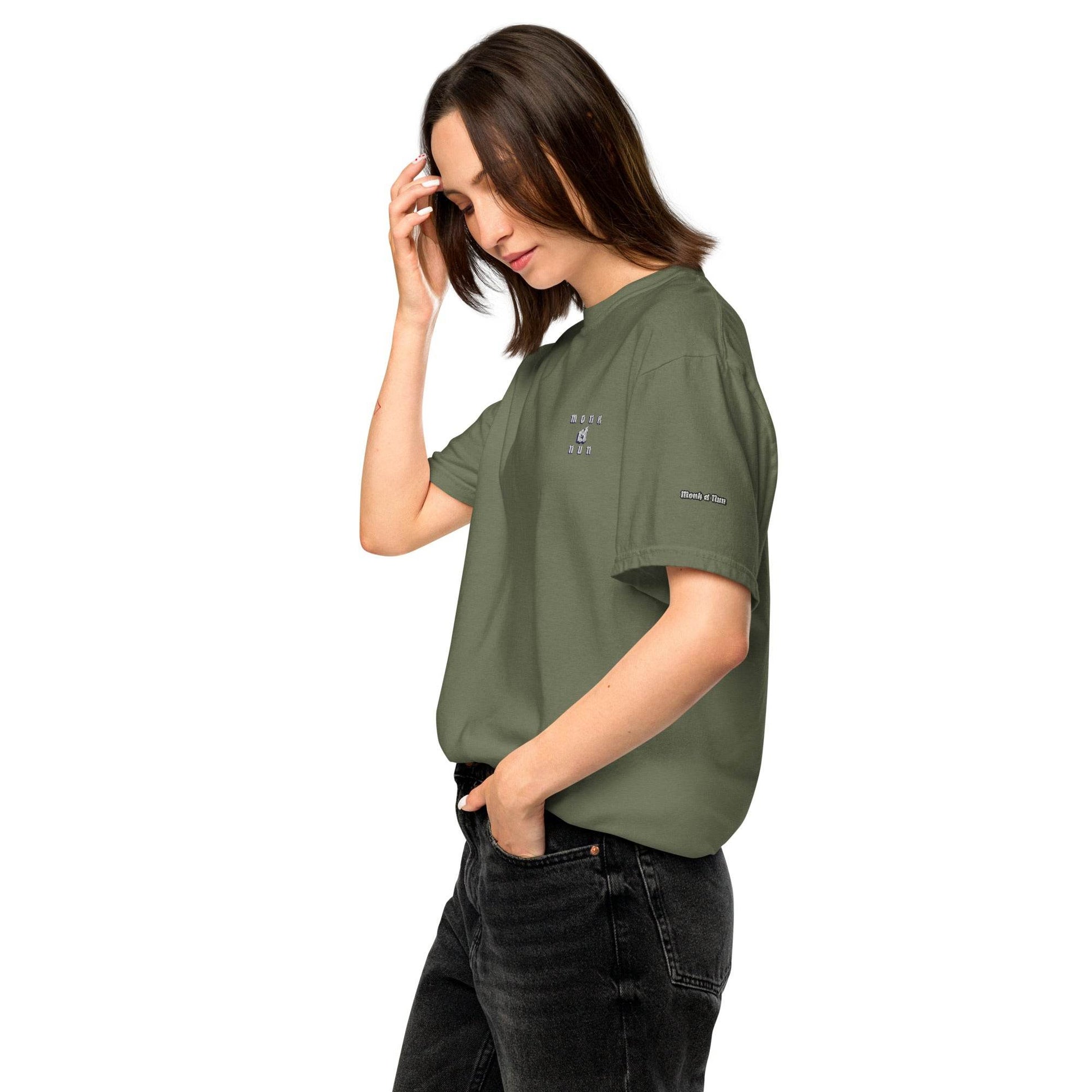 Unisex garment-dyed heavyweight 100% cotton t-shirt Always think positive - Monk&Nun UnisexClothing