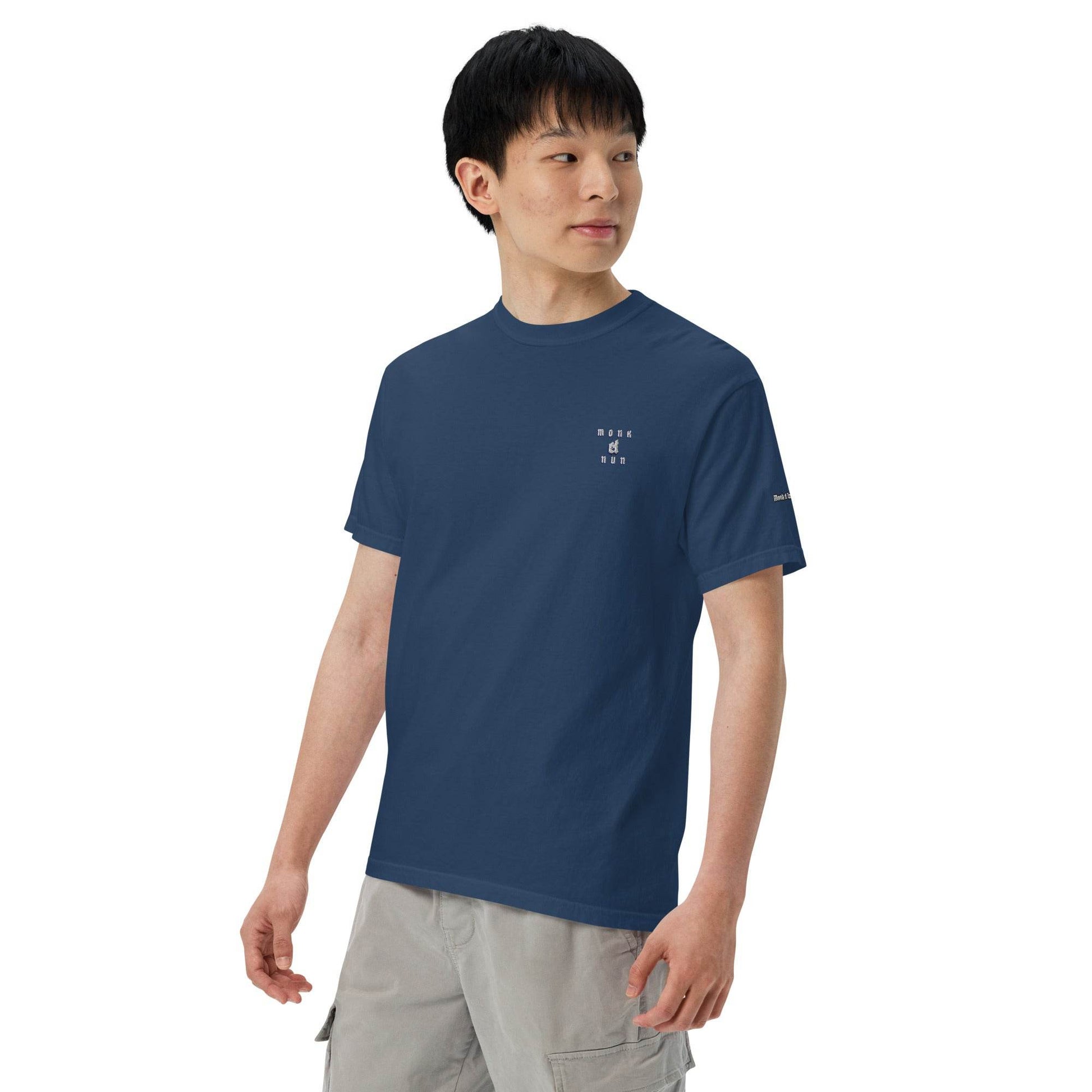 Unisex garment-dyed heavyweight 100% cotton t-shirt Always think positive - Monk&Nun UnisexClothing
