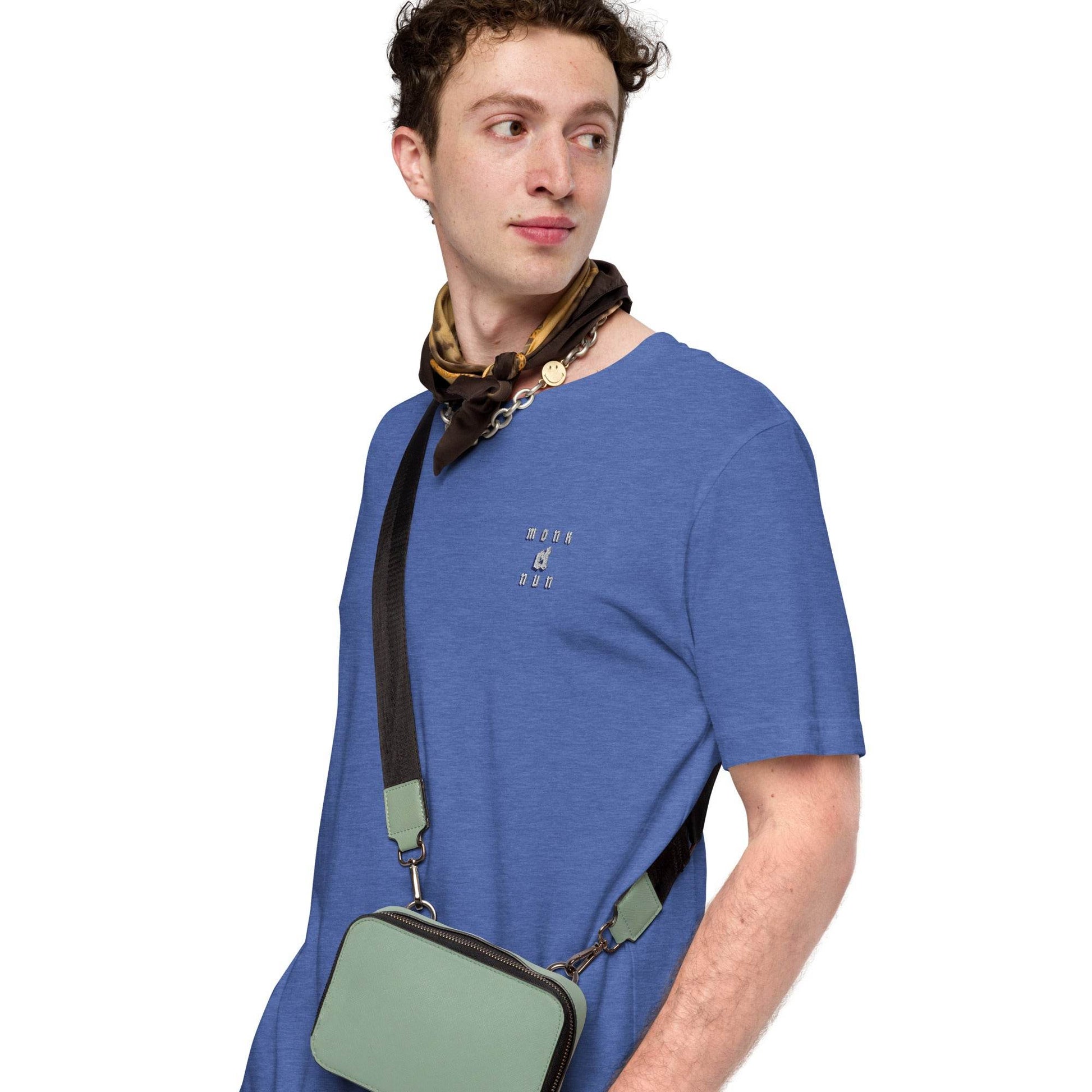 Unisex 100% combed and ring-spun cotton t-shirt Always think positive - Monk&Nun UnisexClothing